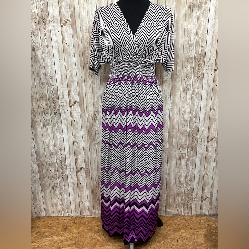 5th & Love Purple and Black Dolman Sleeve‎ Maxi Dress
